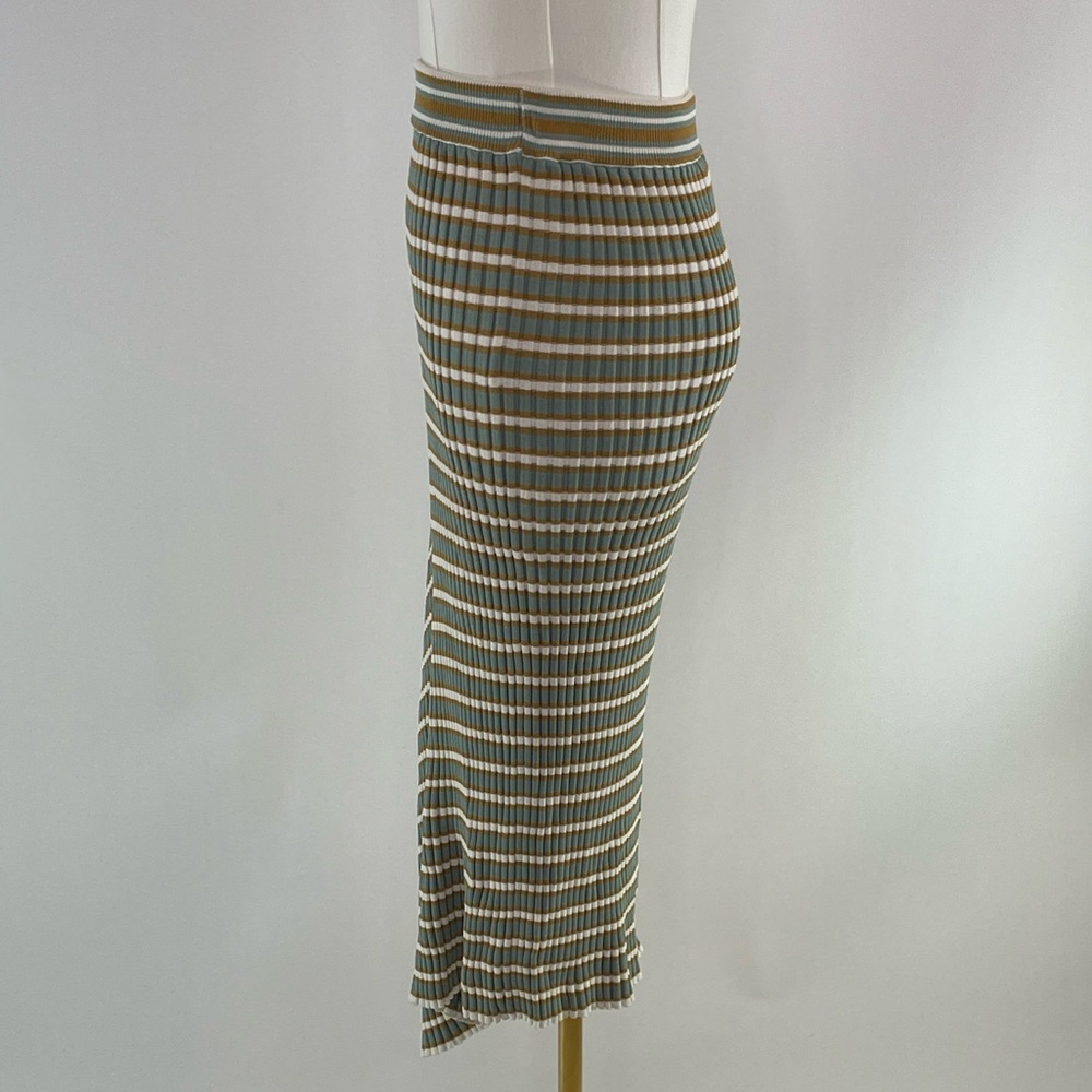 Club Monaco Assymmetrical Striped Ribbed Skirt, XS/TP - Picture 2 of 9